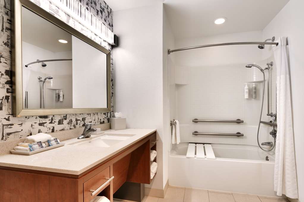 Фото Home2 Suites by Hilton Houston/Katy