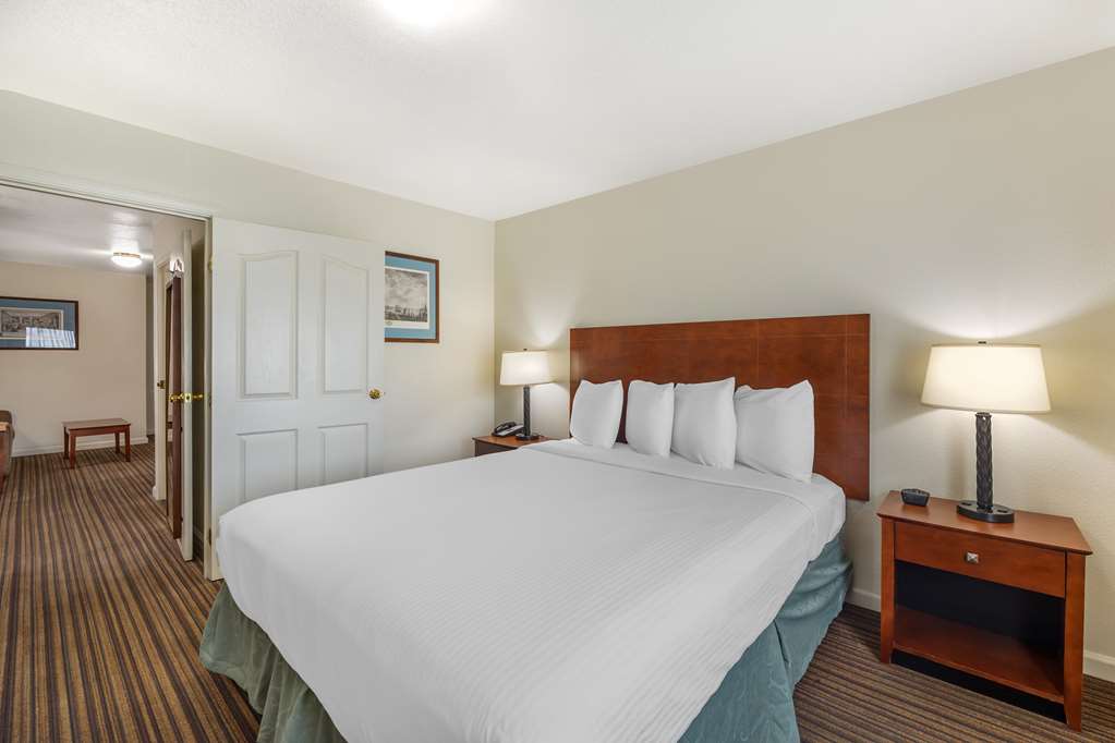 Фото Best Western Capital City Inn