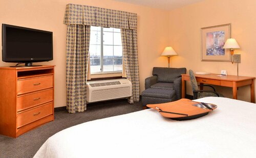 Гостиница Spark by Hilton Grand Island в Гранд-Айленд