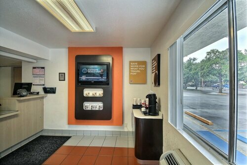 Гостиница Motel 6 San Marcos, Tx в Сан-Маркосе