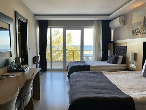 Гостиница Grand Rimedya Hotel Mudanya в Муданье