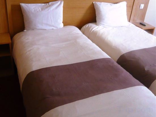 Фото Hotel Kyriad Paris Est - Bois De Vincennes