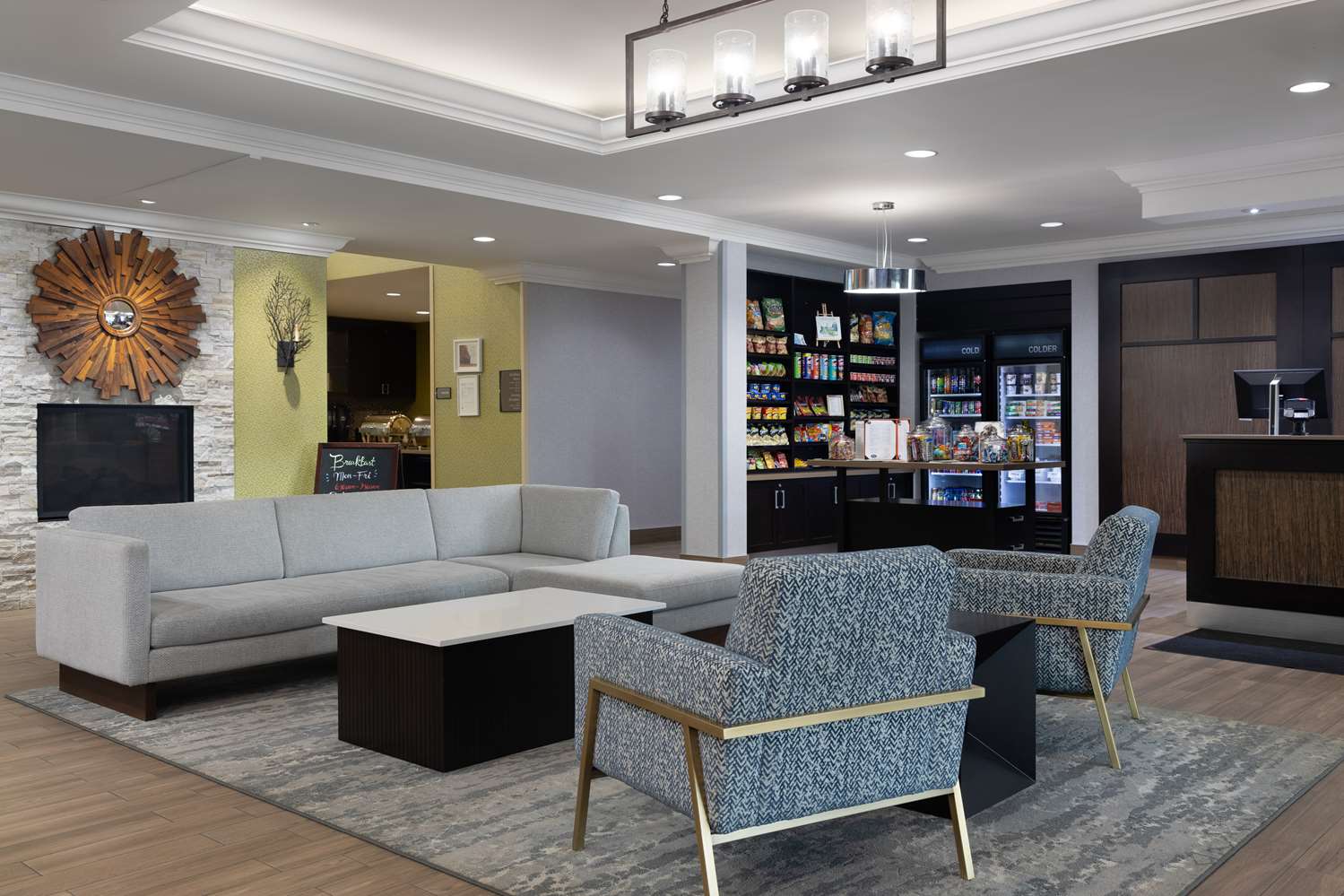 Фото Homewood Suites by Hilton Waterloo/St. Jacobs