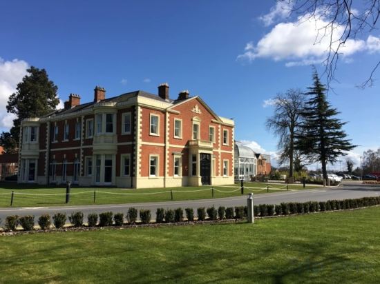 Фото DoubleTree by Hilton Hotel & SPA Chester