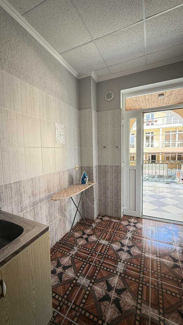 Фото Астери