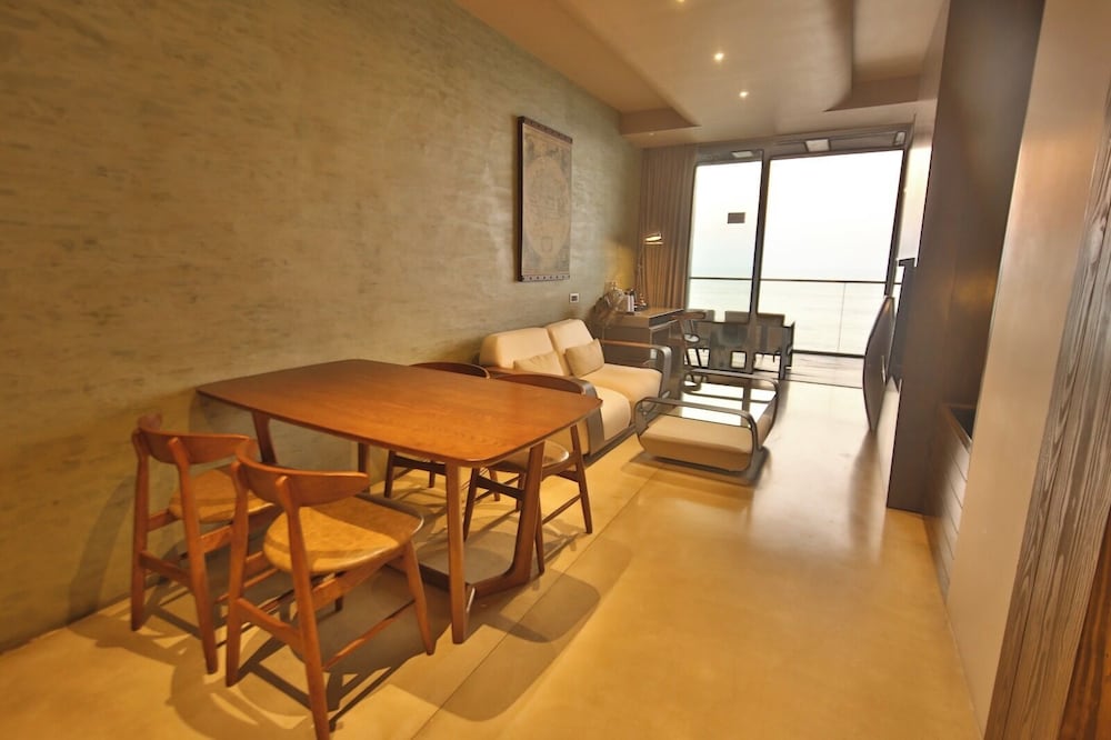 Фото Pledge Scape