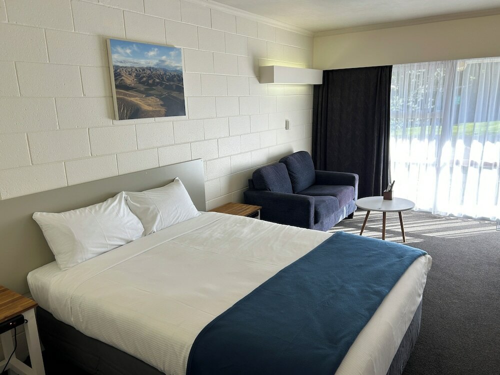 Фото Montana Lodge Motel