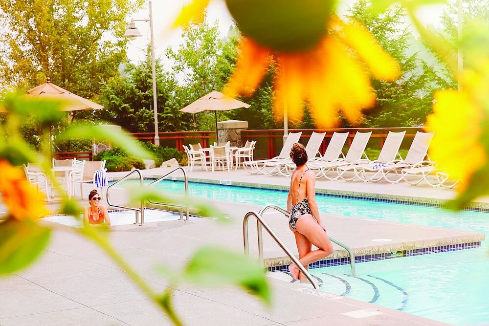 Фото Pan Pacific Whistler Village Centre