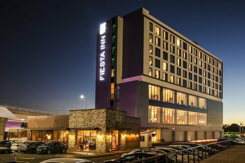 Гостиница Fiesta Inn Aguascalientes Patio в Агуаскальентесе