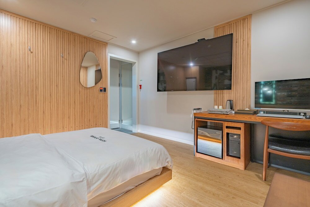 Фото Hotel Yeogiuhtte Gwangju Station