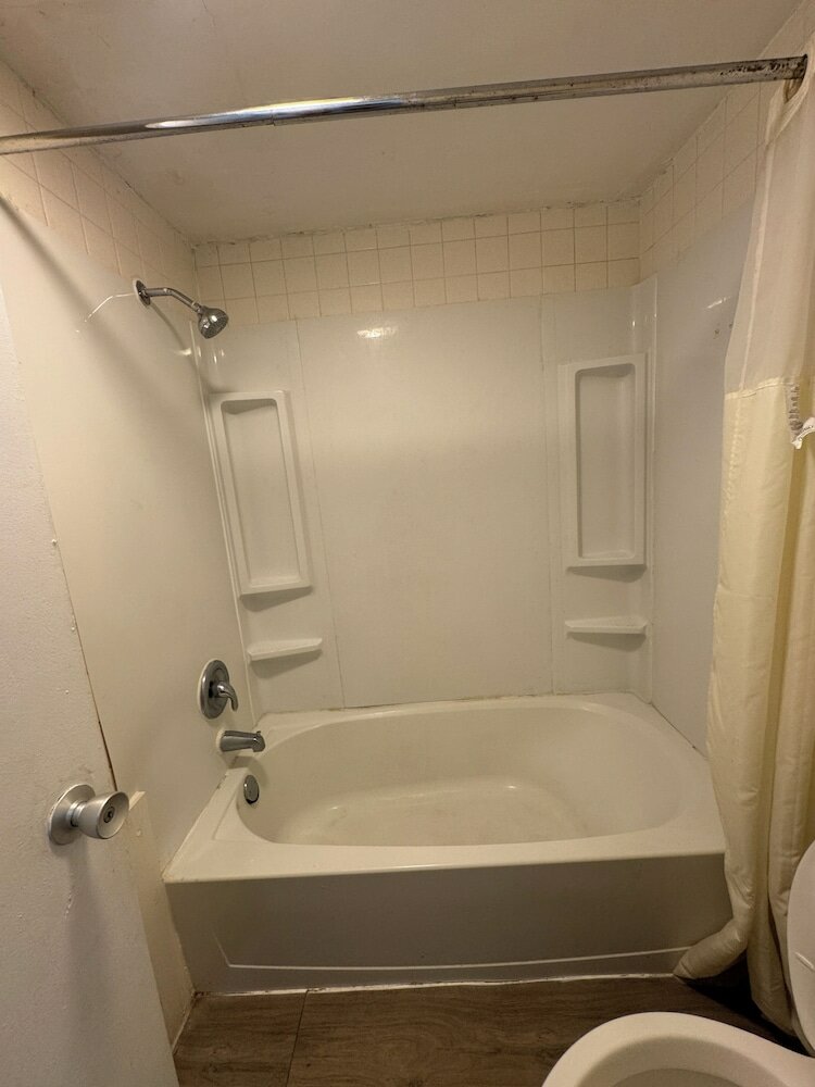 Фото Knights Inn Selma