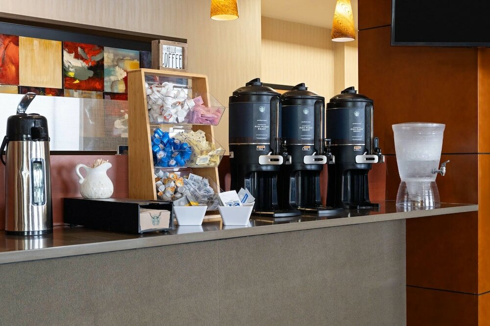 Фото Wyndham Moline on John Deere Commons