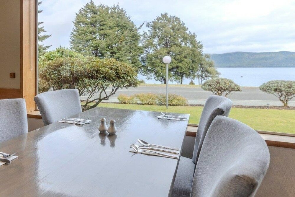 Фото Kingsgate Hotel Te Anau