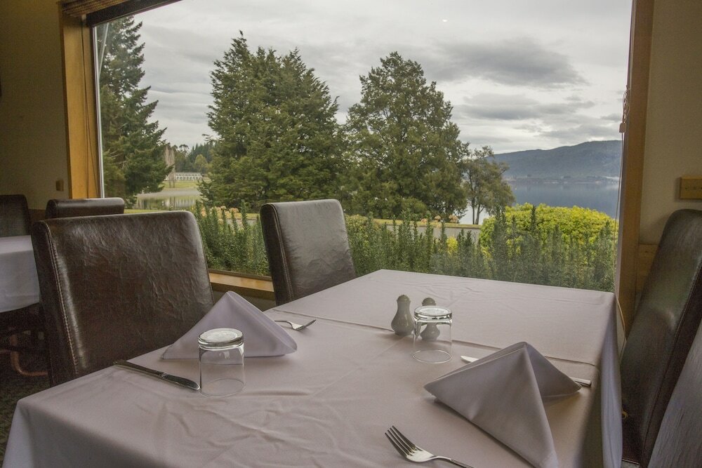 Фото Kingsgate Hotel Te Anau