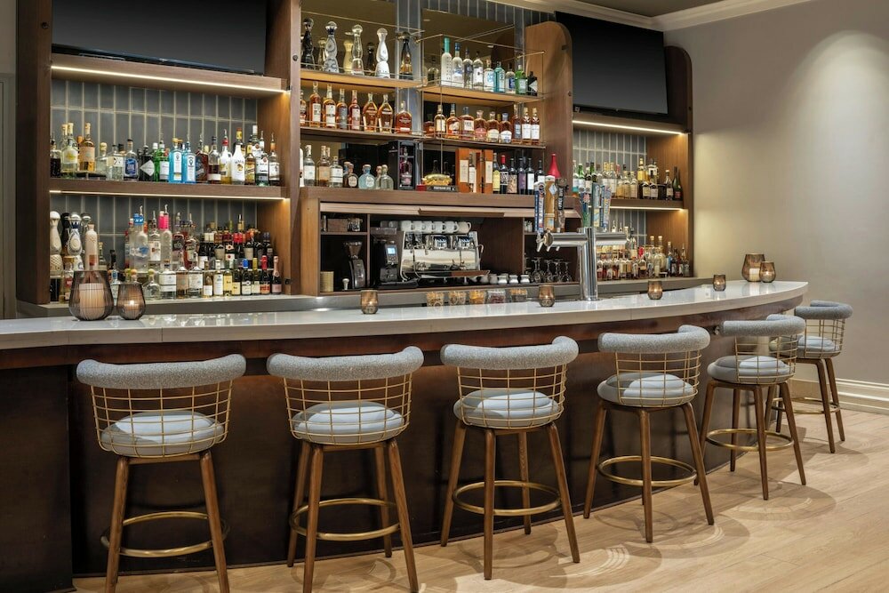 Фото Renaissance Tampa International Plaza Hotel