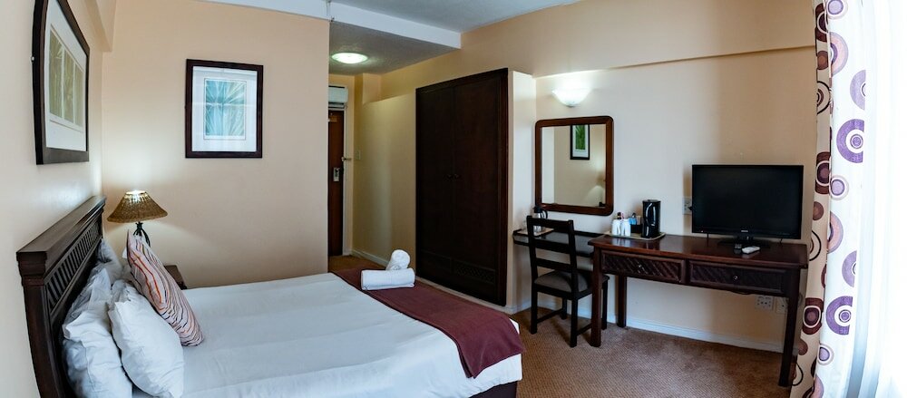 Фото Gooderson Tropicana Hotel