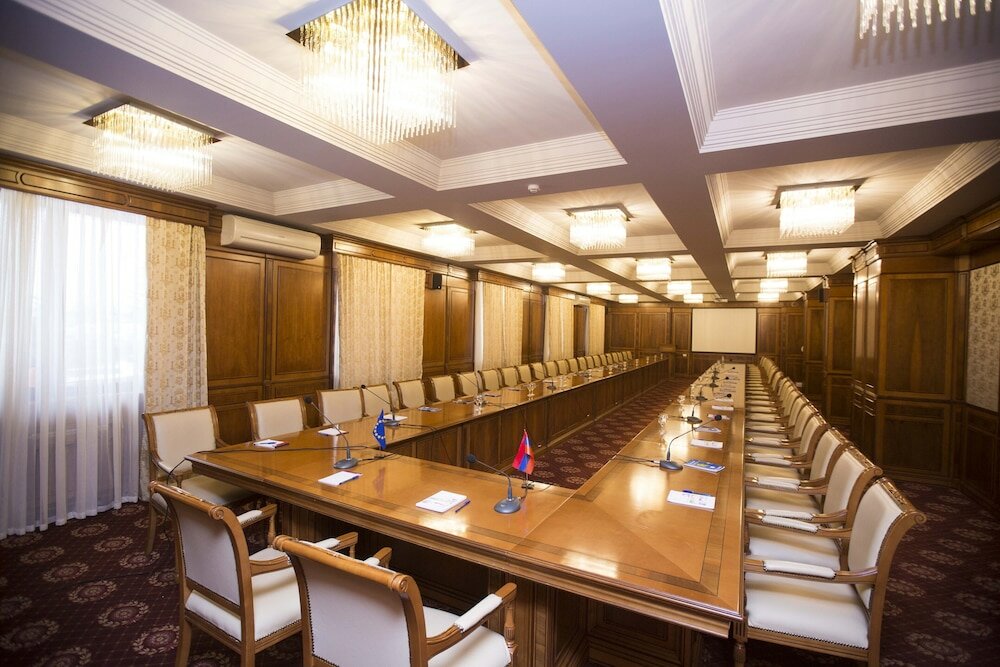 Фото Отель Россия