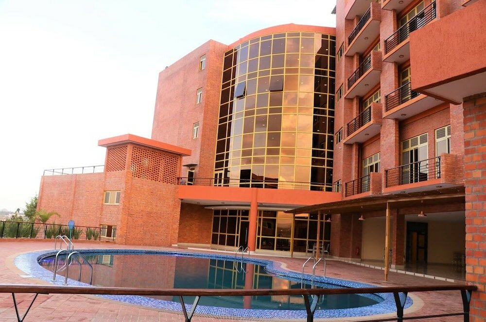 Фото Sainte Famille Hotel