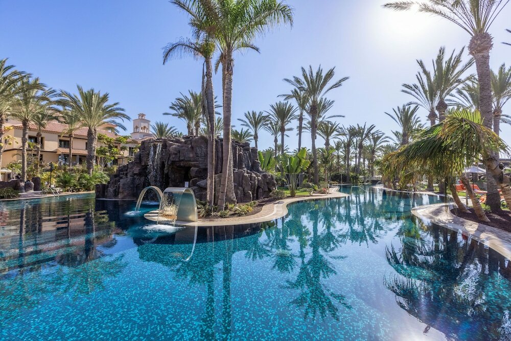 Фото Unique Club at Lopesan Costa Meloneras Resort