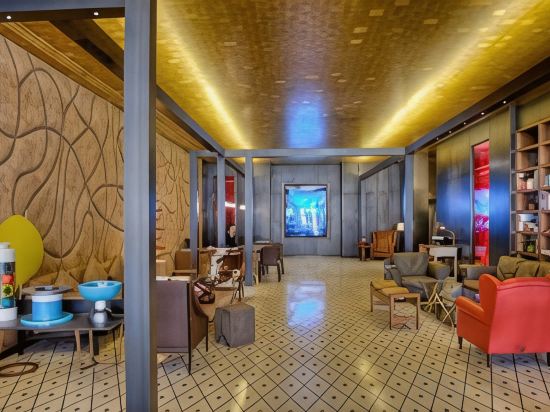 Фото Saifi Suites
