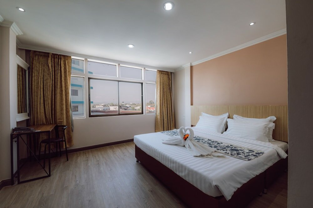 Фото Morakot Hotel Chumphon
