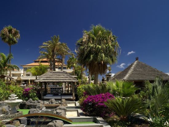 Фото Regency Country Club Apartments Suites