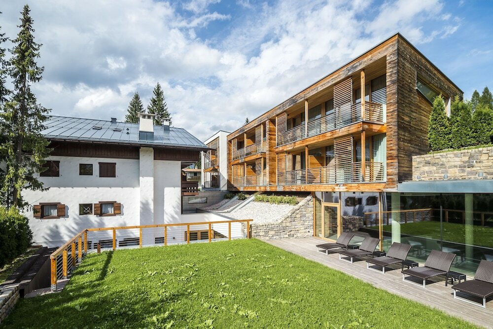 Фото Lajadira Hotel & SPA