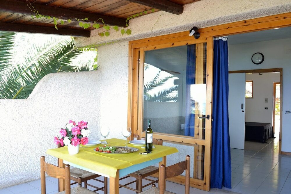 Фото Cala Petrosa Resort