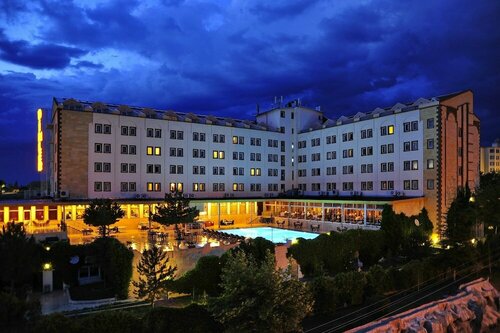 Внешний вид отеля Dinler Hotels Ürgüp в Ургюпе, фото 1