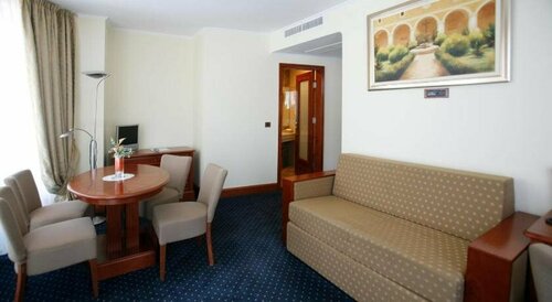 Гостиница Hotel Savus в Славонски-Броде