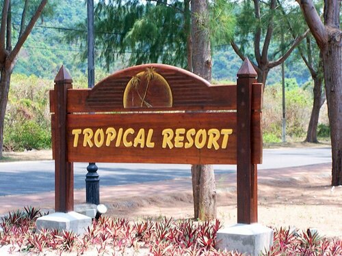 Внешний вид отеля Tropical Resort Langkawi в Пантае Тенгахе, фото 2