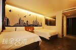 Travel Light Hotel