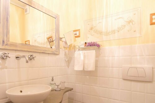 Гостиница B&b Porta Castellana в Монтальчине