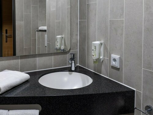 Гостиница B&b Hotel Idar-Oberstein в Идар-Оберштайне