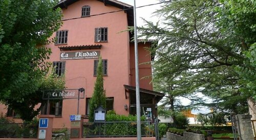 Гостиница Aero Hotel Cerdanya Ca L'Eudald в Праде