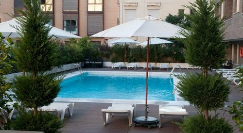 Apartamentos Juan Bravo