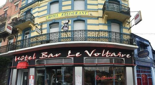 Le Voltaire