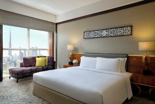 Гостиница Dusit Thani Dubai в Дубае