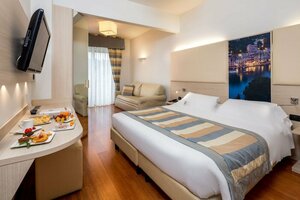 Гостиница Best Western Plus Tigullio Royal Hotel