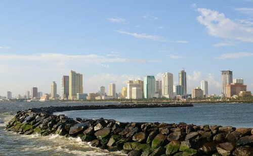 Гостиница Sheraton Manila Bay в Маниле