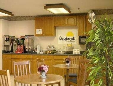 Гостиница Days Inn Covington в Ковингтоне
