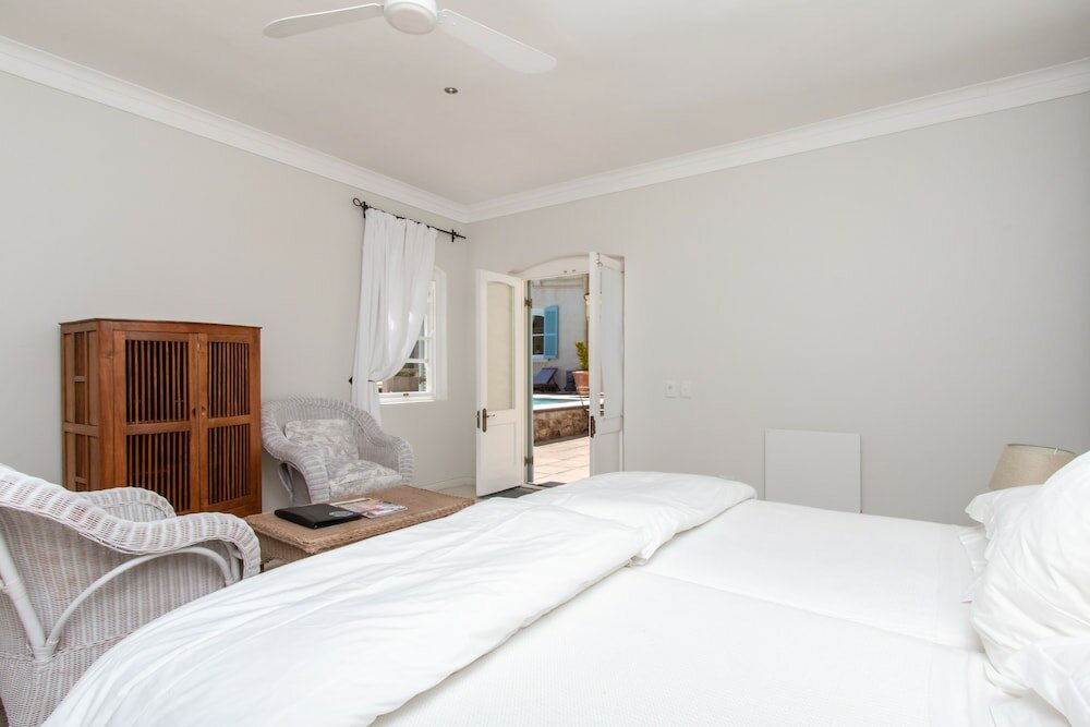 Фото Auberge Burgundy Guest House