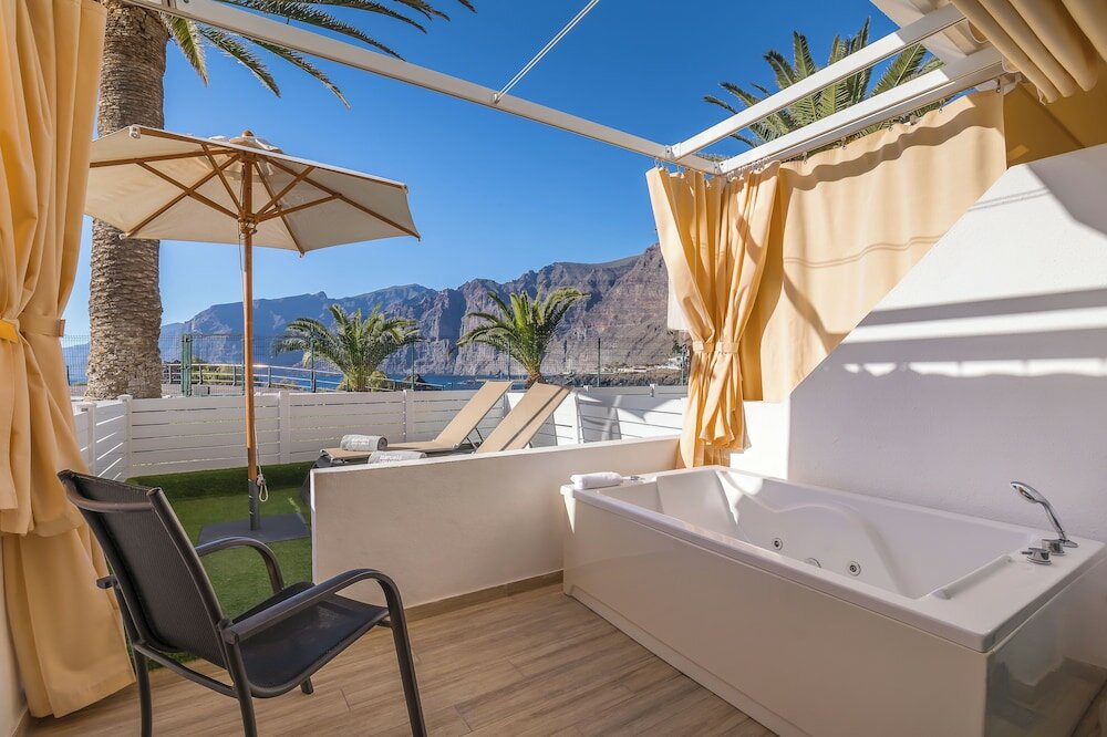 Фото Barceló Santiago