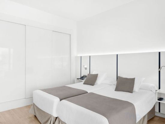 Фото Hotel Thb El Cid - Adults Only