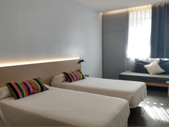 Фото Centre Esplai Hostel