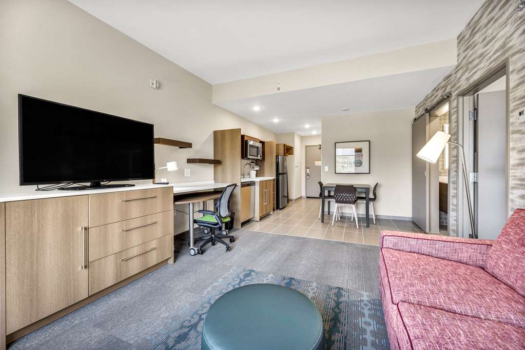 Фото Home2 Suites by Hilton Raleigh State Arena