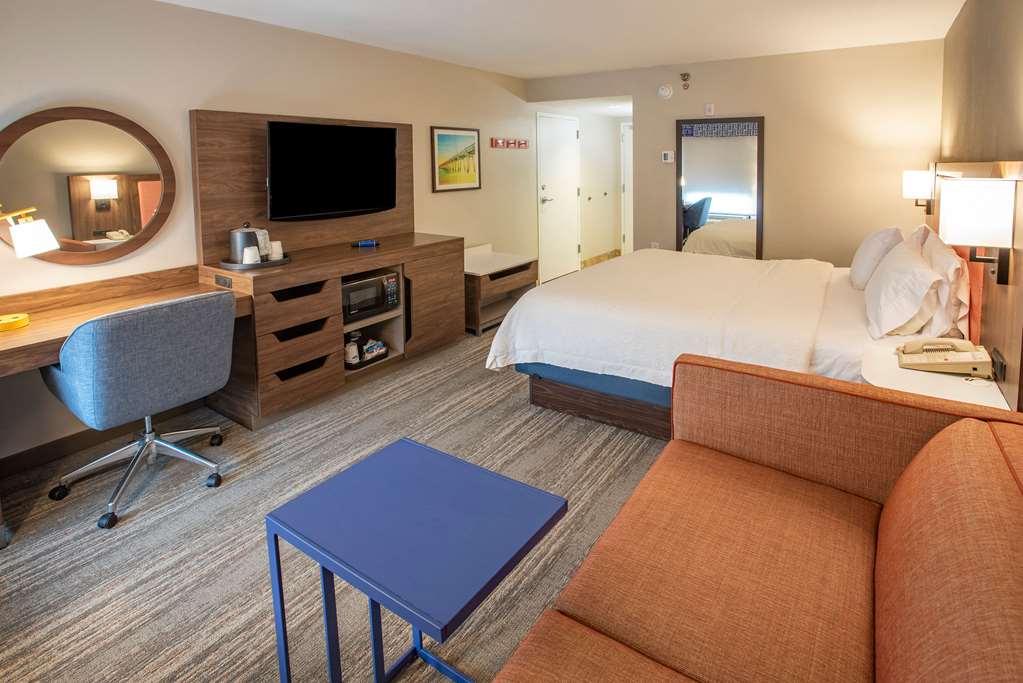 Фото Hampton Inn Pensacola-Airport