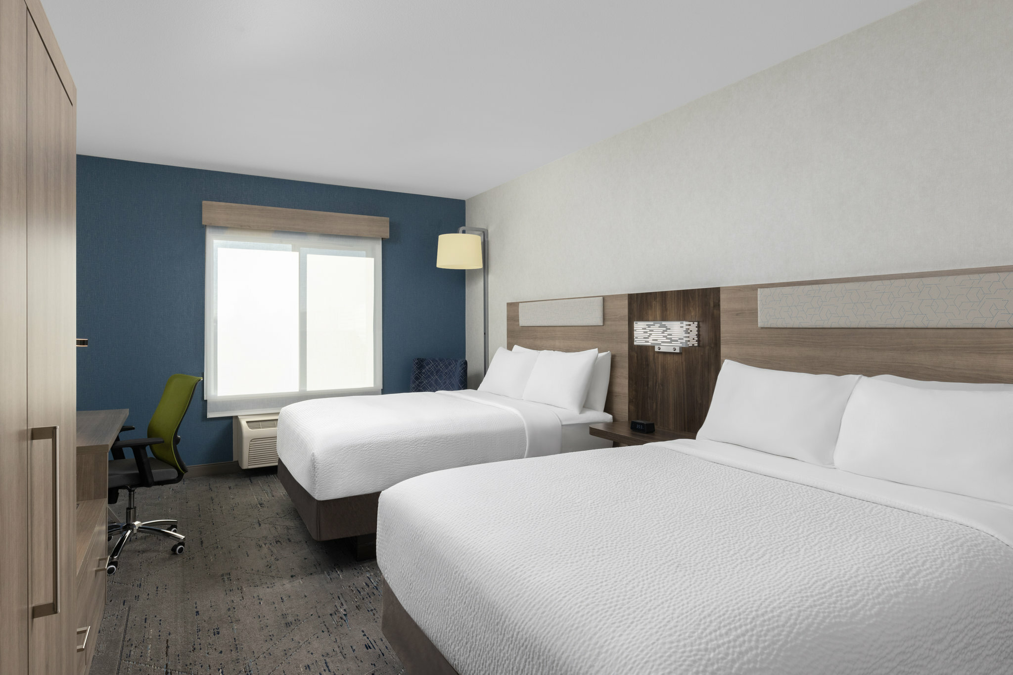 Фото Holiday Inn Express & Suites Sacramento Ne Cal Expo