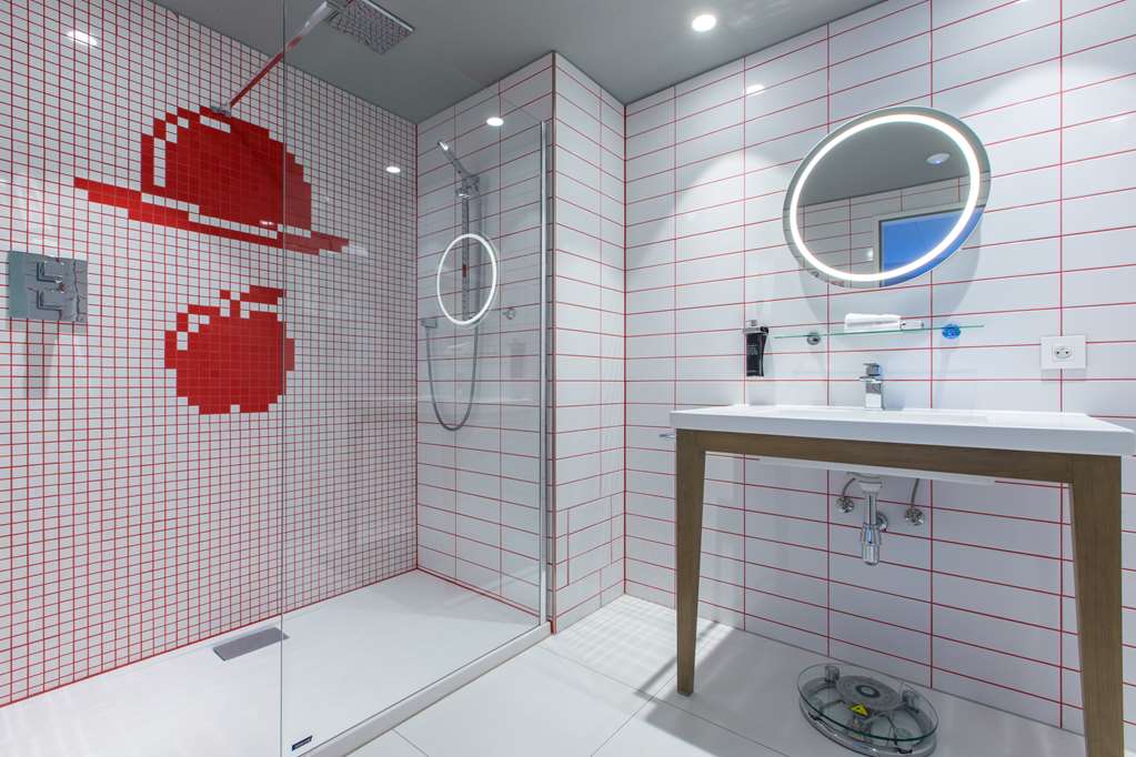 Фото Radisson Red Brussels