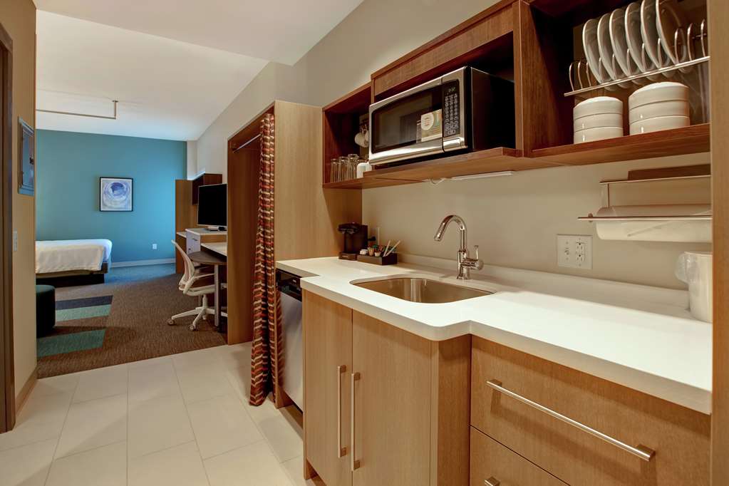 Фото Home2 Suites by Hilton Charlotte Uptown, Nc